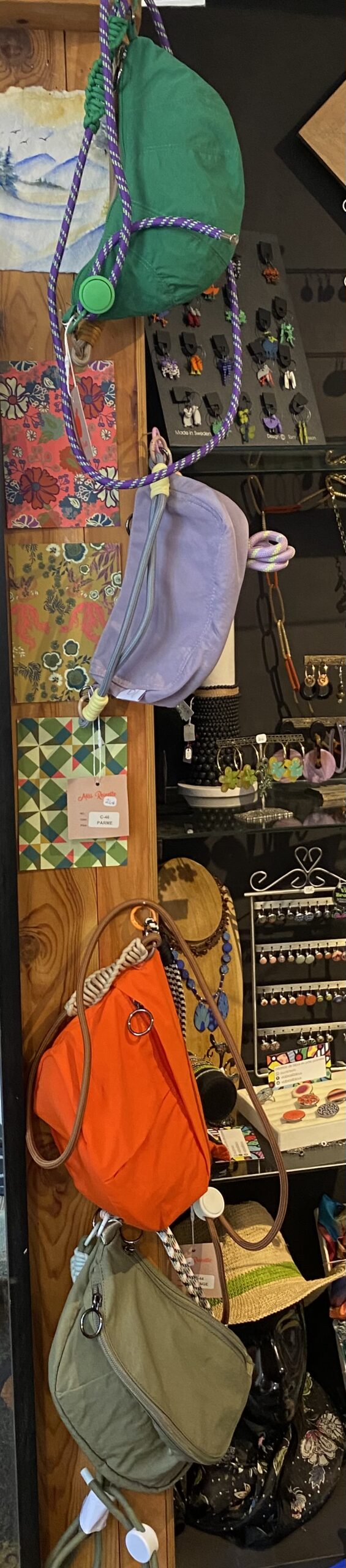 Sacs, bananes et pochettes en toile – Image 3