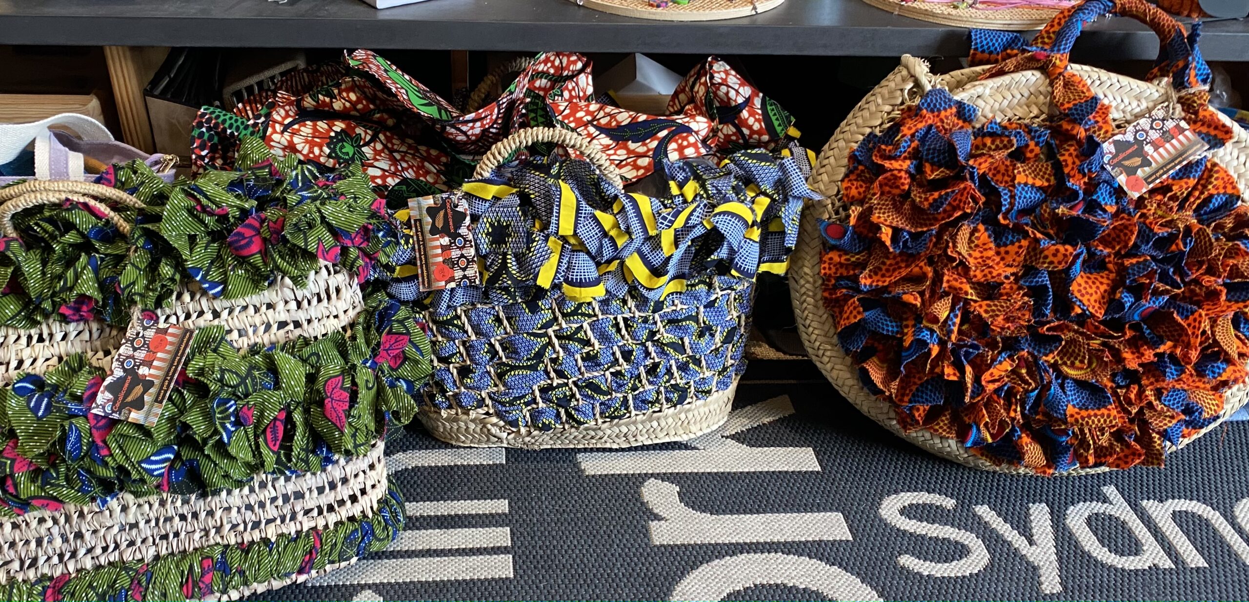 Accessoires et vêtements en Wax – Image 2