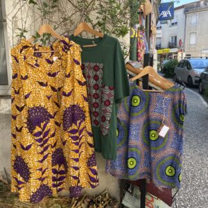 Accessoires et vêtements en Wax