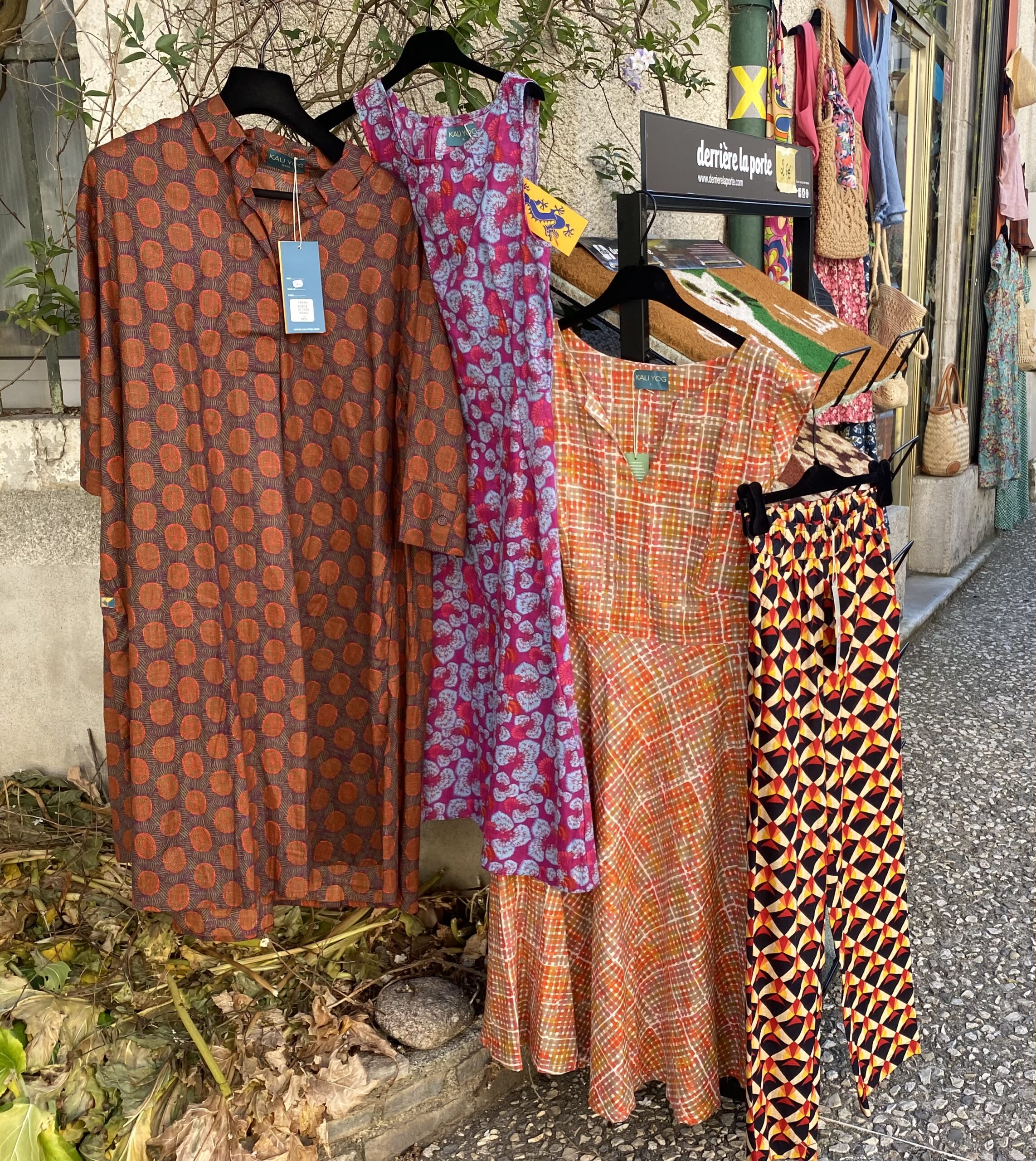 Vêtements de créateur Kali Yog – Image 3